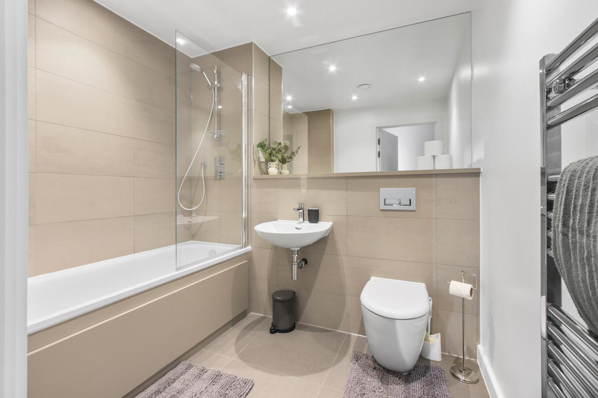 Centrally Located - Modern - 2Bed - 2Bath Apartment London Eksteriør bilde