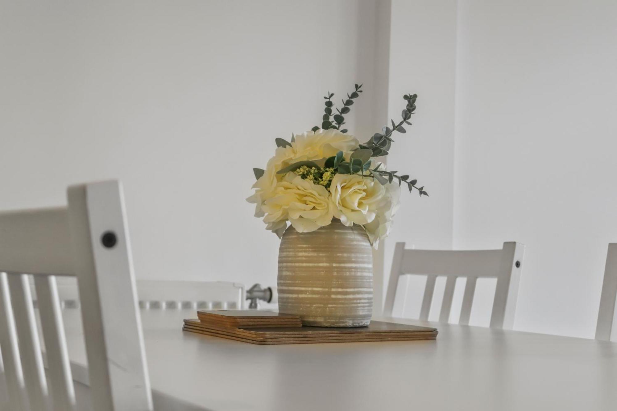 Centrally Located - Modern - 2Bed - 2Bath Apartment London Eksteriør bilde