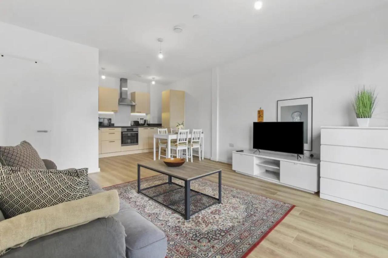 Centrally Located - Modern - 2Bed - 2Bath Apartment London Eksteriør bilde